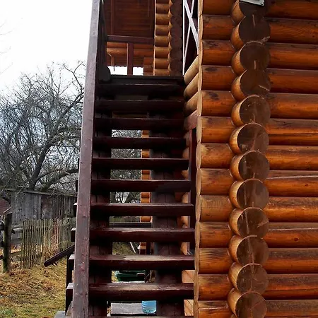 Kazkove Dzherelo דירה